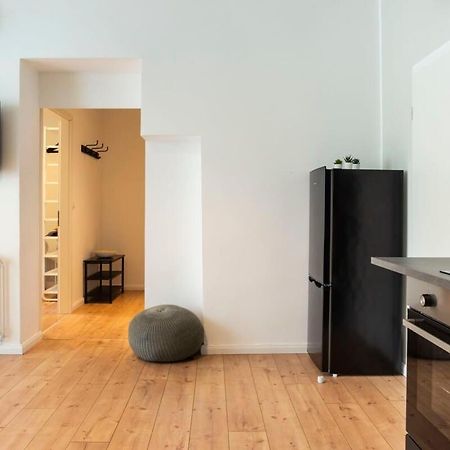 Kudamm Plus Ac Plus Selfcheckin Plus Free Street Parking Berlim Exterior foto